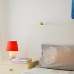 - アパート *